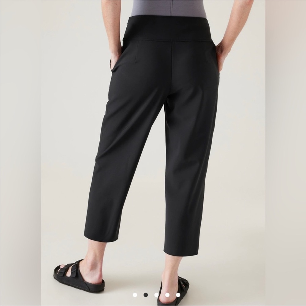 Athleta Stellar Wide Crop SZ 0 Black NWT - Picture 2 of 6